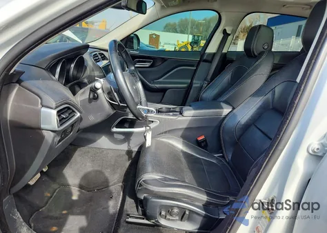 2017 Jaguar F-Pace R - Sport из США, поврежденный, VIN SADCL2BV3HA495409